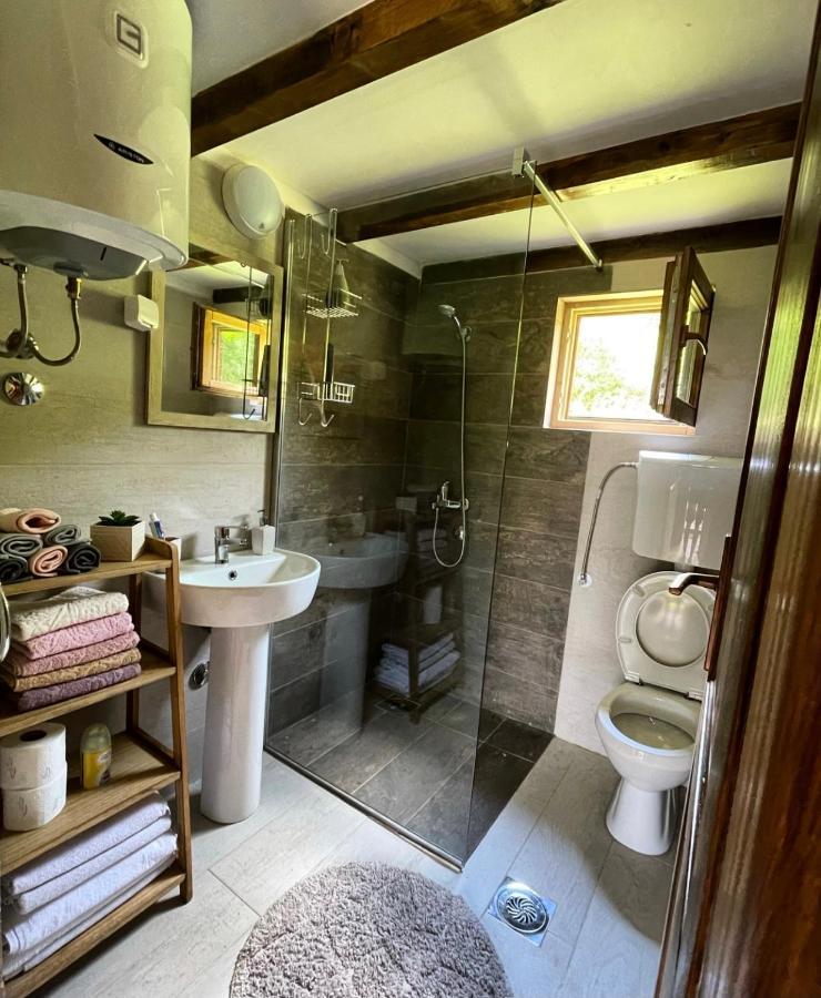 סטינג'ה Cabin House Dubovik מראה חיצוני תמונה