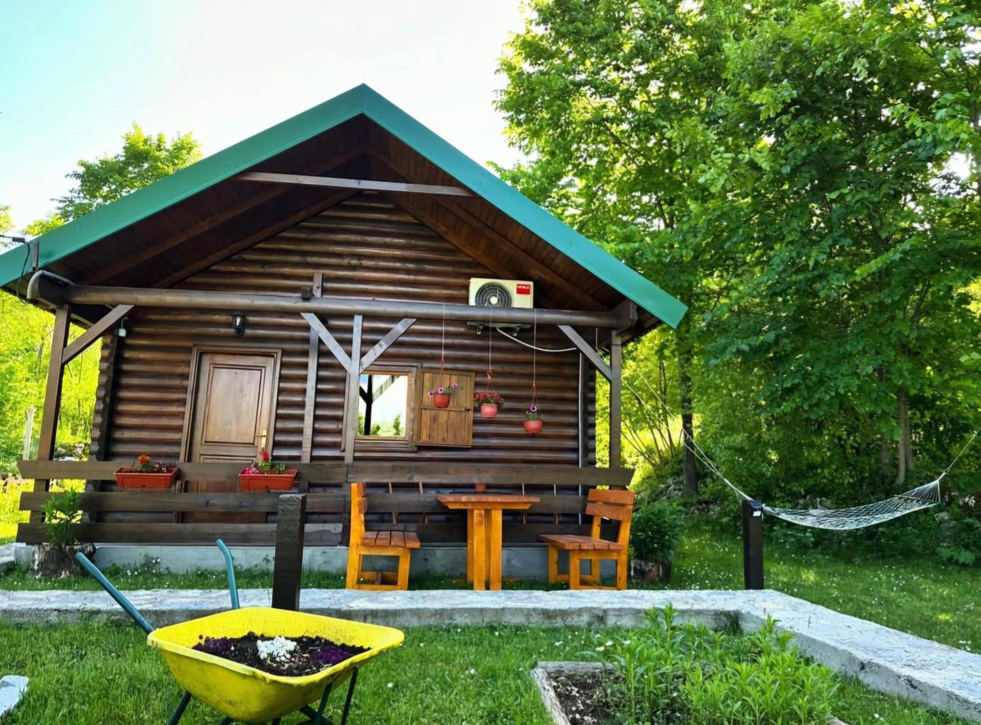 סטינג'ה Cabin House Dubovik מראה חיצוני תמונה