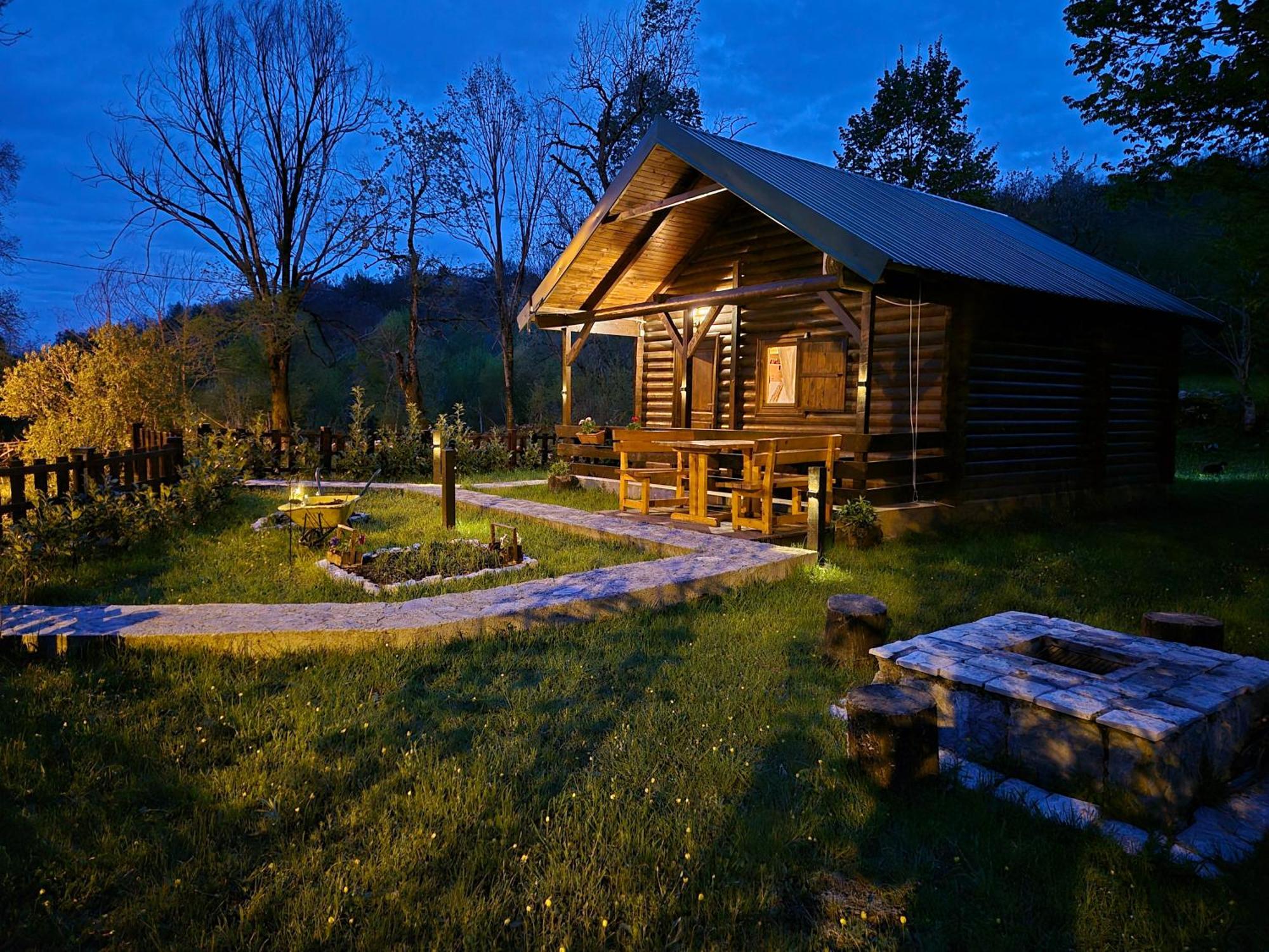 סטינג'ה Cabin House Dubovik מראה חיצוני תמונה